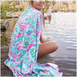 Lilly Pulitzer Large Towel Bath Blanket Beach Outdoor Lounge Picnic
